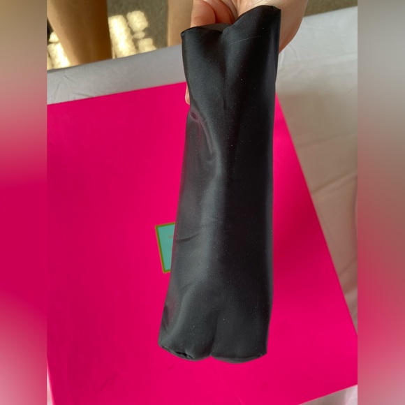 Kestrel Make Up Cosmetics Bag Pouch Travel Clutch Black Gold Zipper New - Picture 4 of 13